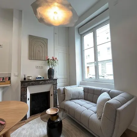 Apartment Elegante En Souplex - Gare A Proximite