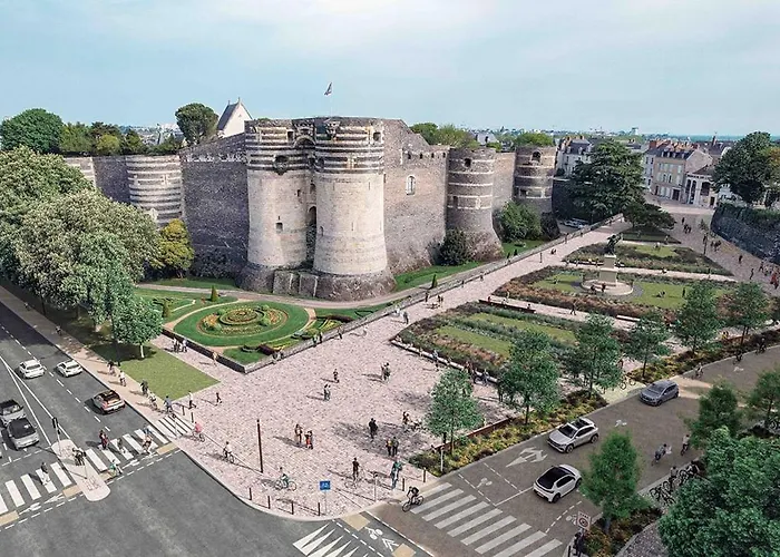 Elegante En Souplex - Gare & Centre A Pied Apartment